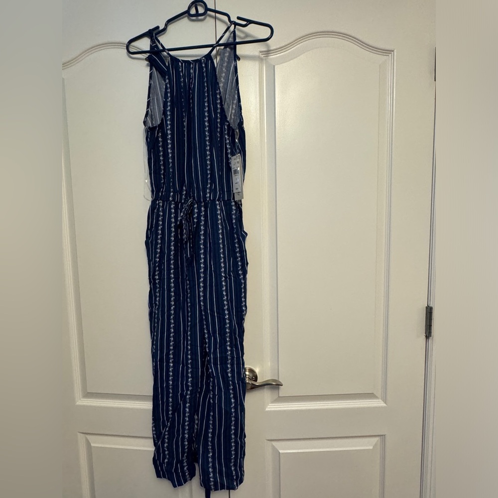 Brand New Juniors’ Sleeveless Cropped Jumpsuit